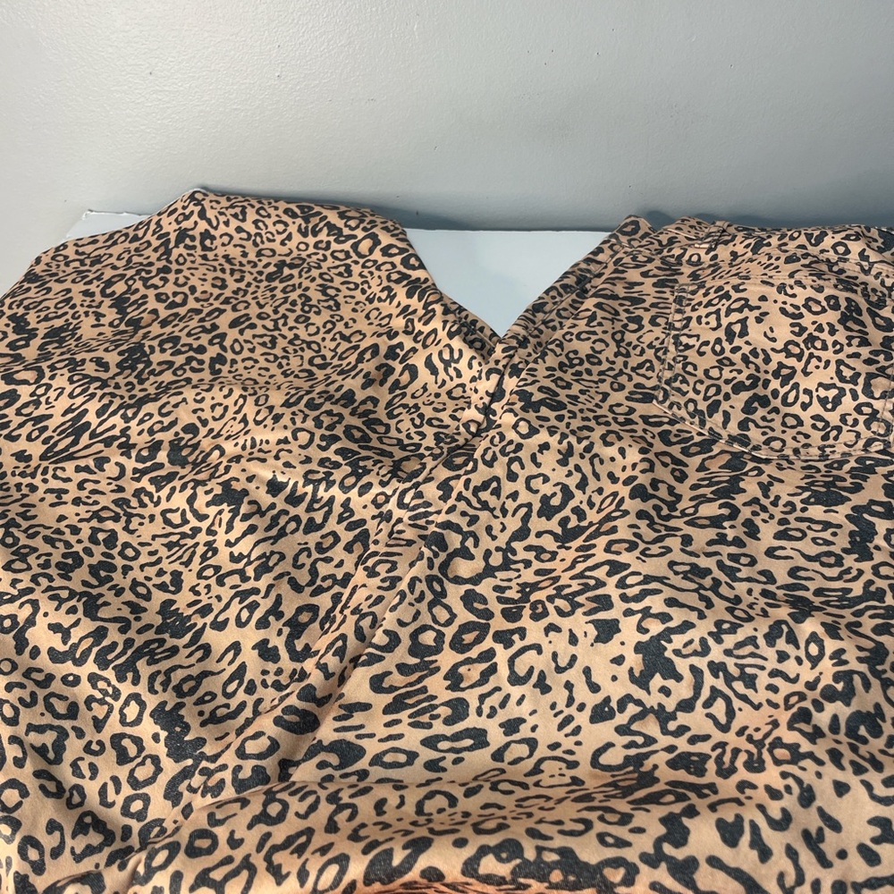 Lucky & Blessed flare/bell bottom animal print pants. Lightweight plus size 16